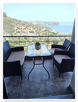 Labetia Apartments - Petries Evia